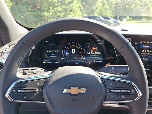 New 2026 Chevrolet Equinox LT w/ Convenience Package II image 15