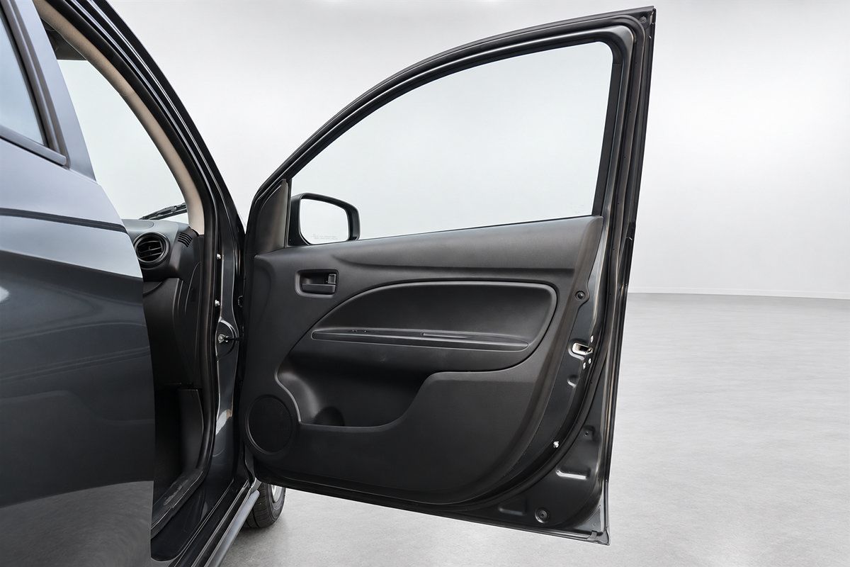 Used 2024 Mitsubishi Mirage ES FWD image 20