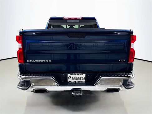 Used 2020 Chevrolet Silverado 1500 LTZ w/ LTZ Premium Package image 7