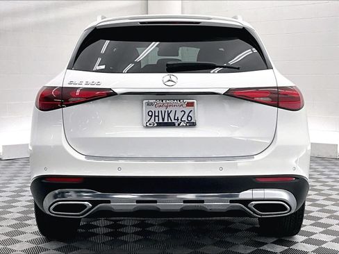 Certified 2023 Mercedes-Benz GLC 300 image 3