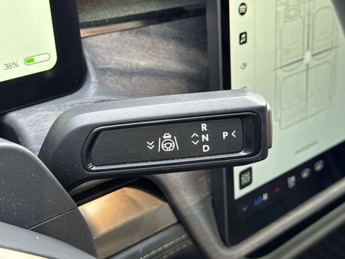 Used 2022 Rivian R1T Adventure AWD/4WD image 18