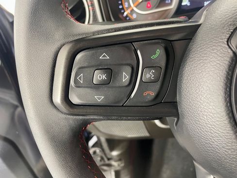 Used 2024 Jeep Wrangler Unlimited Rubicon w/ Technology Group AWD/4WD image 14