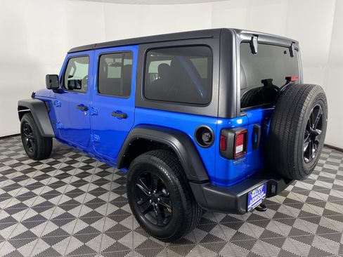 Used 2022 Jeep Wrangler Unlimited Sport AWD/4WD image 9