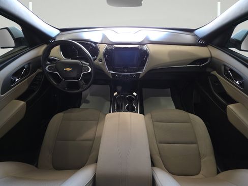 Used 2023 Chevrolet Traverse LT FWD image 29