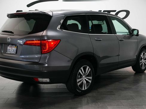 Used 2017 Honda Pilot EX-L image 5