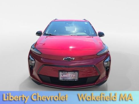 Used 2022 Chevrolet Bolt EUV Premier w/ Launch Edition FWD image 2
