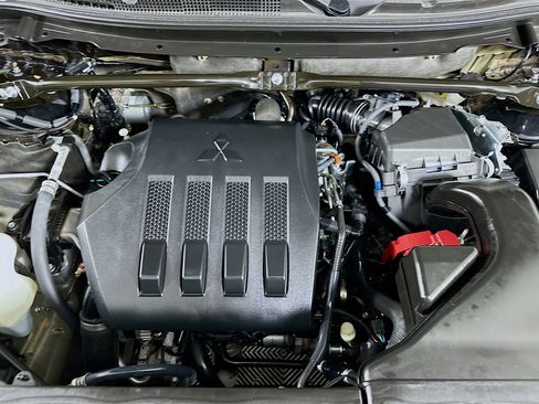 Used 2025 Mitsubishi Eclipse Cross SE AWD/4WD image 33