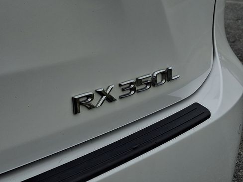 Used 2021 Lexus RX 350L 350L w/ Premium Package image 33