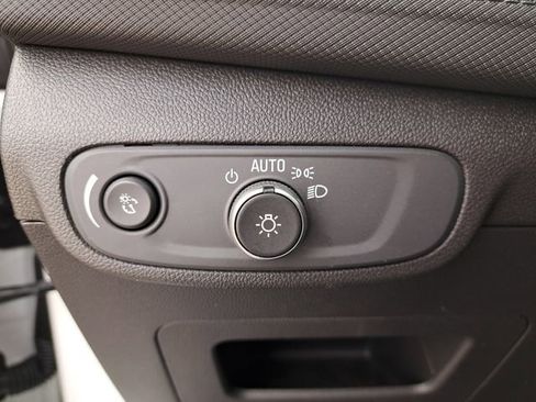 Used 2025 Chevrolet TrailBlazer LT image 19