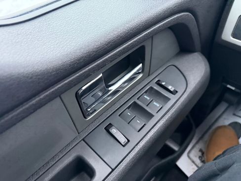 Used 2011 Ford F150 Lariat Limited image 35