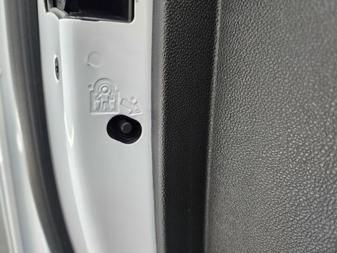 Used 2021 Chevrolet Silverado 2500 High Country w/ Z71 Off-Road Package image 45