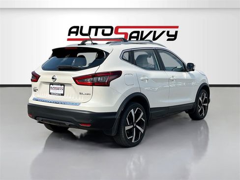 Used 2022 Nissan Rogue Sport SL image 7