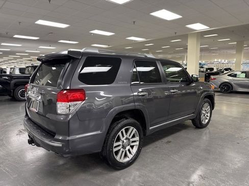 Used 2013 Toyota 4Runner Limited image 7
