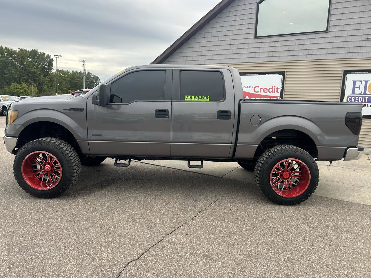 Used 2012 Ford F150 XLT w/ XLT Convenience Pkg AWD/4WD image 8