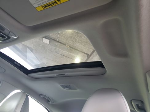 Used 2022 Hyundai Elantra Limited FWD image 20
