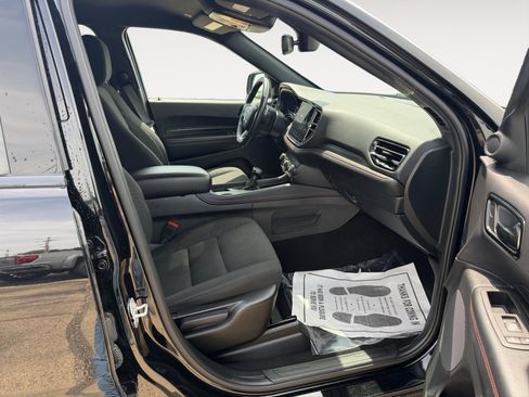 Used 2025 Dodge Durango GT AWD/4WD image 15
