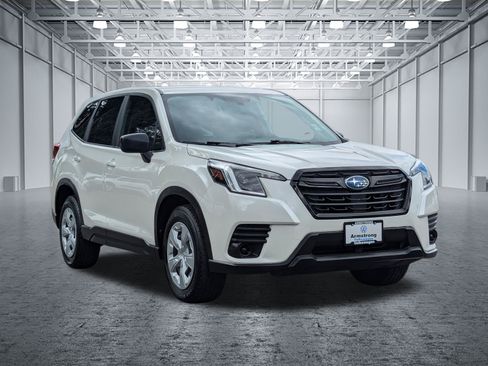 Used 2022 Subaru Forester Limited AWD/4WD image 7