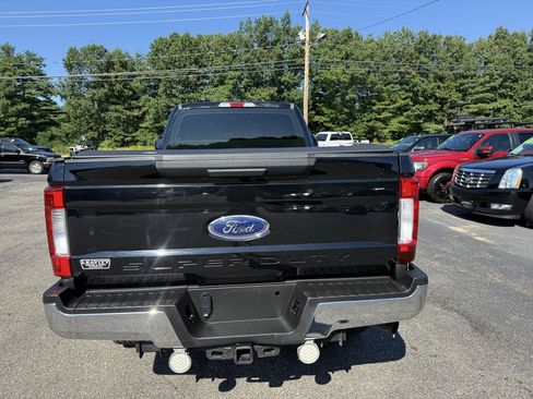Used 2017 Ford F250 XL w/ Power Equipment Group AWD/4WD image 11