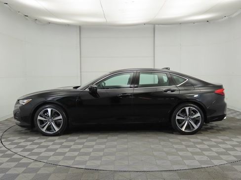 Used 2025 Acura TLX w/ Technology Package image 9