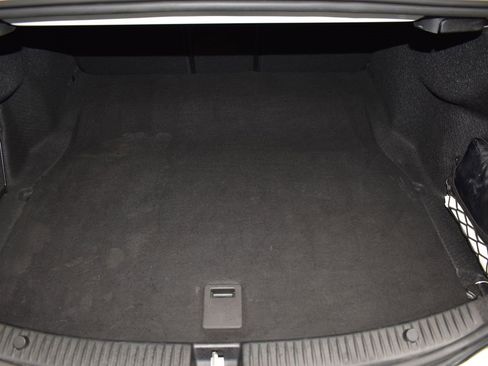 Used 2019 Mercedes-Benz C 300 Sedan image 17