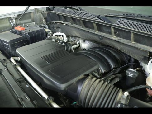 Used 2020 Chevrolet Silverado 1500 RST AWD/4WD image 34