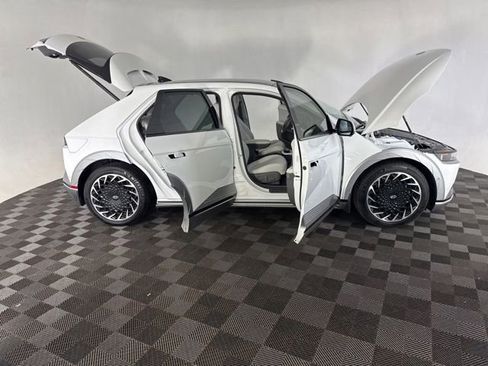 Used 2024 Hyundai Ioniq 5 Limited AWD/4WD image 14