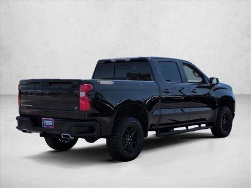 Used 2020 Chevrolet Silverado 1500 LT Trail Boss AWD/4WD image 8