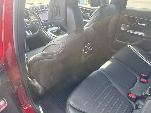 Used 2025 Mercedes-Benz GLC 300 image 20