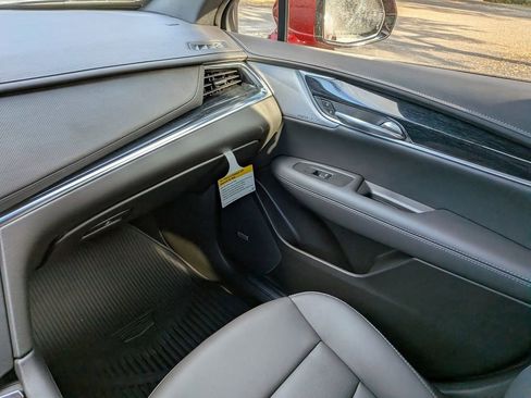 New 2026 Cadillac XT5 Premium Luxury w/ Driver Assist Package image 20