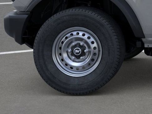 New 2026 Ford Bronco 4-Door image 21