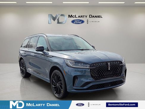 New 2026 Lincoln Aviator Reserve image 1