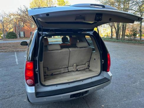 Used 2012 GMC Yukon SLT w/ SLT-2 Equipment Package image 16