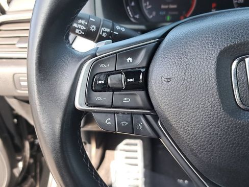 Used 2019 Honda Accord Sport image 16
