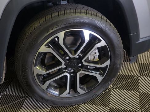 Used 2023 Jeep Compass Limited AWD/4WD image 28