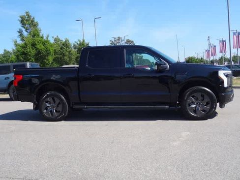 Used 2023 Ford F150 Lightning Lariat w/ Equipment Group 511A High AWD/4WD image 4