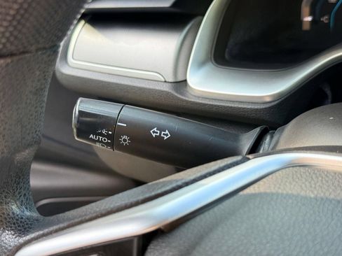 Used 2018 Honda Civic EX image 34