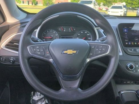 Used 2024 Chevrolet Malibu LT FWD image 31