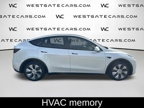 Used 2023 Tesla Model Y Long Range AWD/4WD image 7