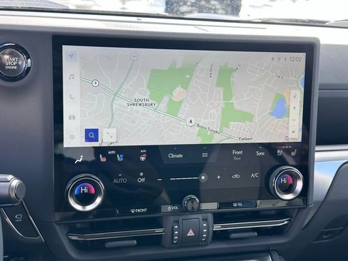 Used 2025 Lexus GX 550 550 Premium image 18