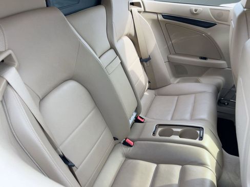 Used 2011 Mercedes-Benz E 350 E 350 image 30