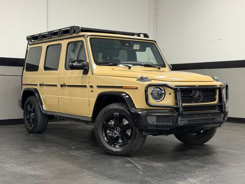 Used 2022 Mercedes-Benz G 550 image 2