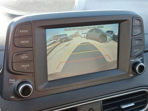 Used 2021 Hyundai Kona Limited w/ Cargo Package image 18