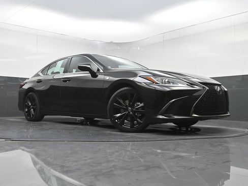 Used 2022 Lexus ES 350 F Sport w/ Accessory Package FWD image 26