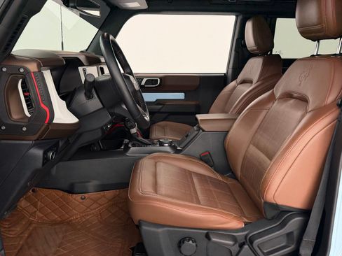 Used 2024 Ford Bronco Heritage Edition AWD/4WD image 24