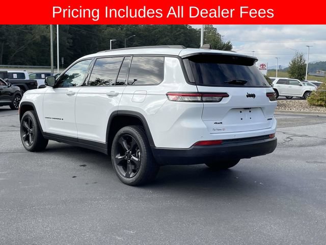 Used 2023 Jeep Grand Cherokee L Limited w/ Luxury Tech Group II AWD/4WD image 3