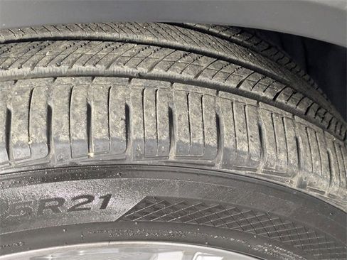 Used 2024 MAZDA CX-90 3.3 Turbo w/ Premium Plus Pkg image 9