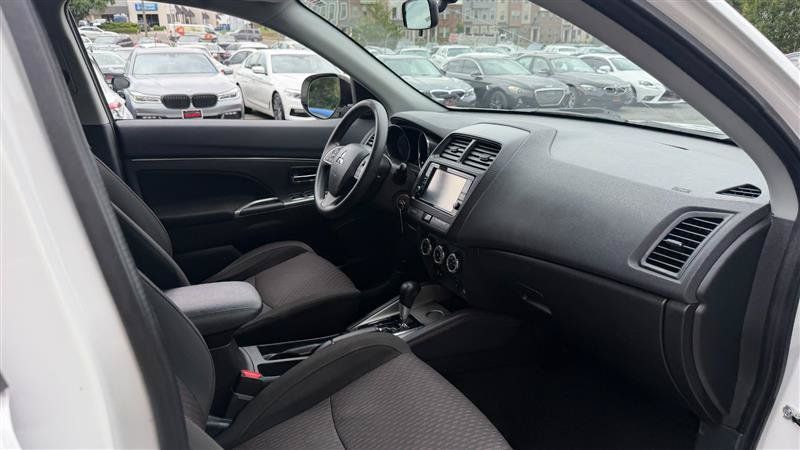 Used 2019 Mitsubishi Outlander Sport FWD image 5