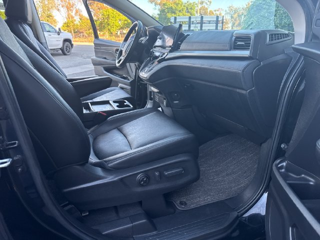 Used 2025 Honda Odyssey EX-L image 34