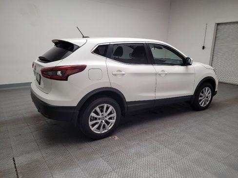 Used 2021 Nissan Rogue Sport S image 10