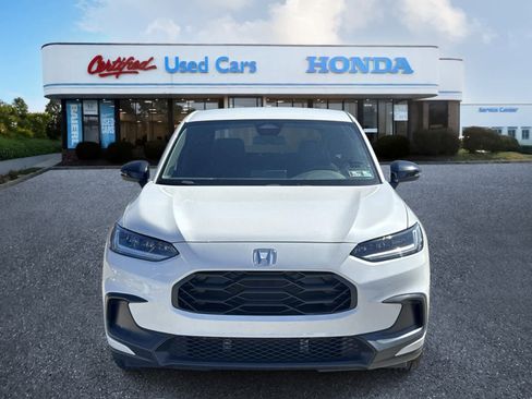 Used 2023 Honda HR-V Sport image 8